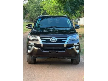 Toyota fortuner 2.4 gd6 2017 manual duty paid