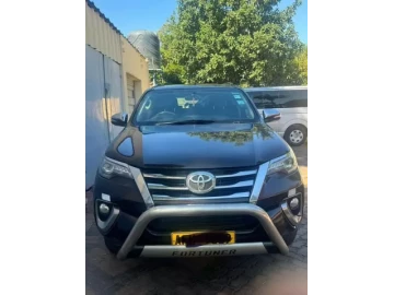 Toyota fortuner